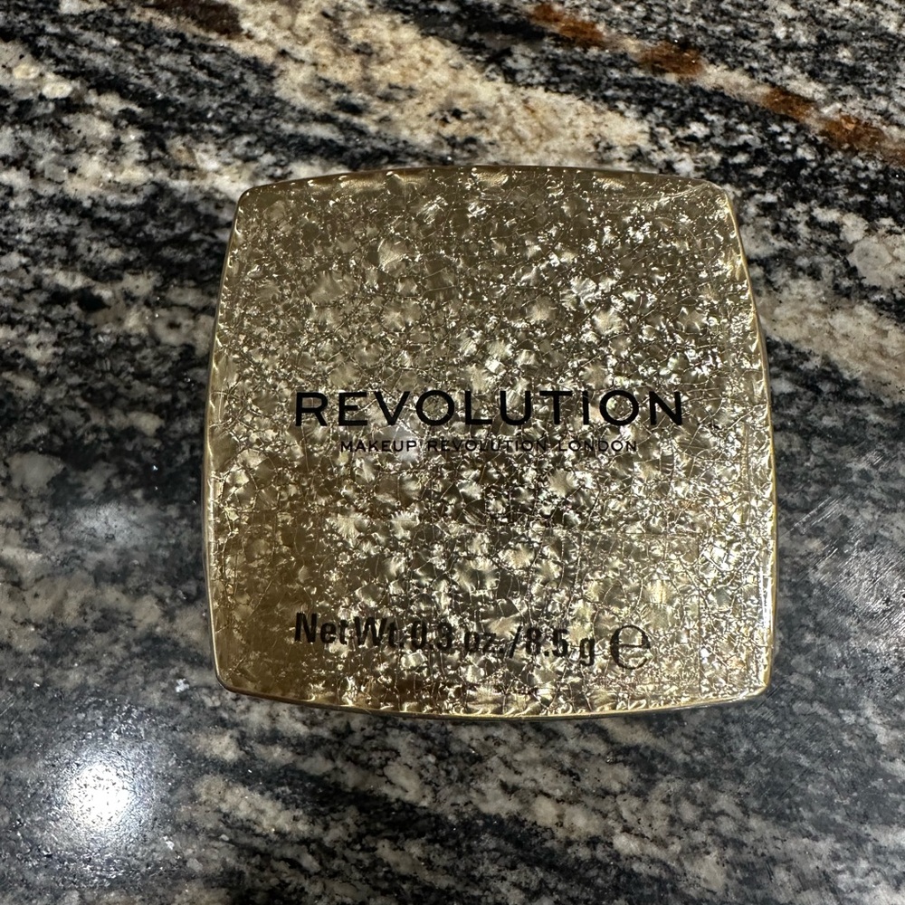 ✨💎NEW💎✨MAKEUP REVOLUTION LONDON BUNDLE! - Picture 3 of 5